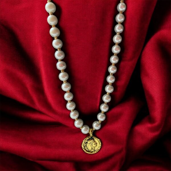 coin pearl necklace